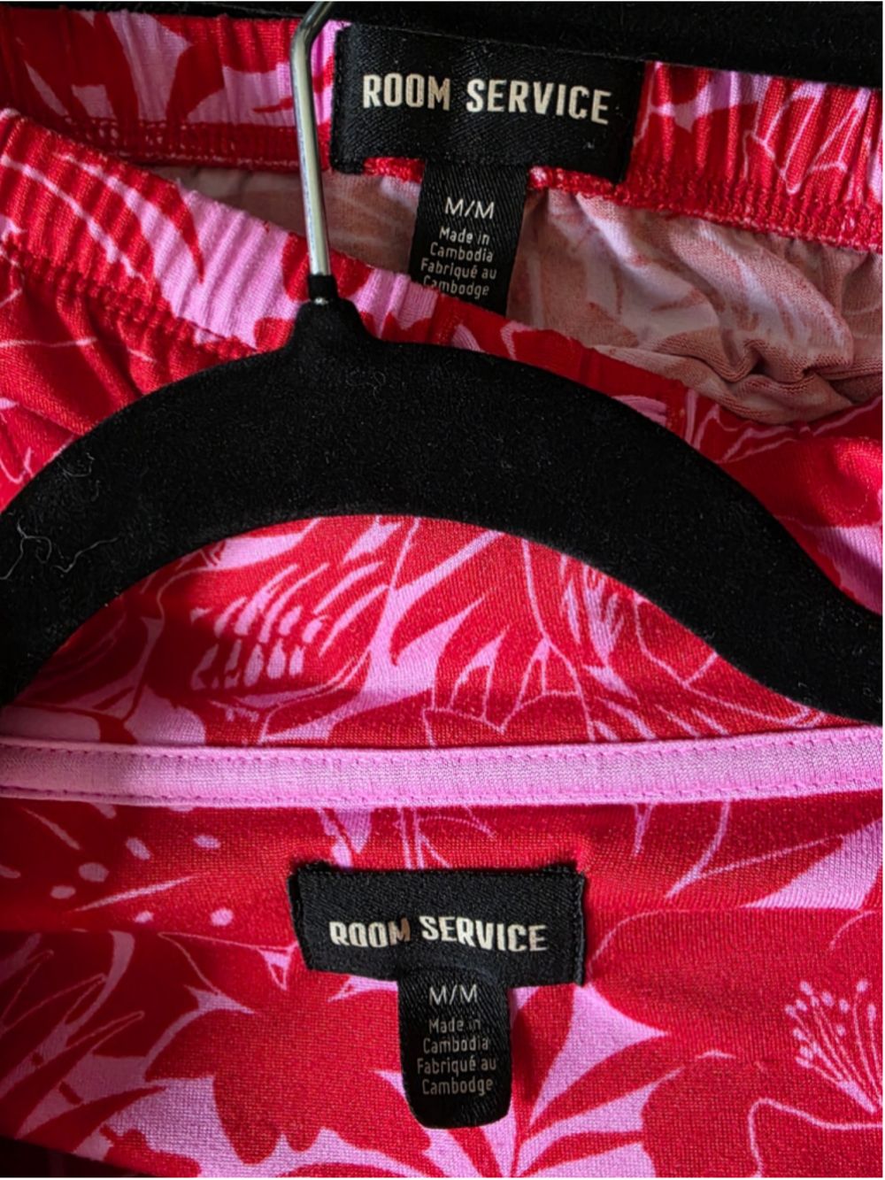 Women's Room Service Pajama Set Red Pink Floral Size M - Picture 3 of 3